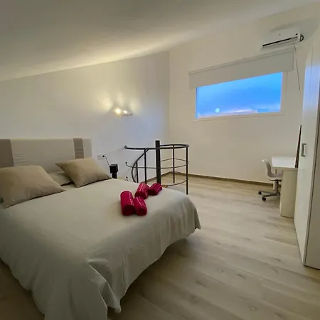 Con Piscina Cerca Playa بيت للعطل La Venteta