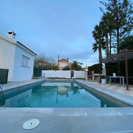Дом отдыха Con Piscina Cerca Playa